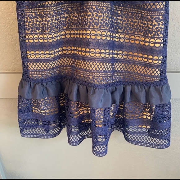 Self portrait dress size 6. Small - Picture 8 of 8